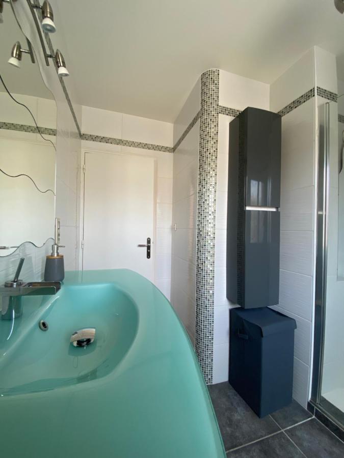 Decouvrez Le Charme Au Coeur De Gap Apartment Ngoại thất bức ảnh