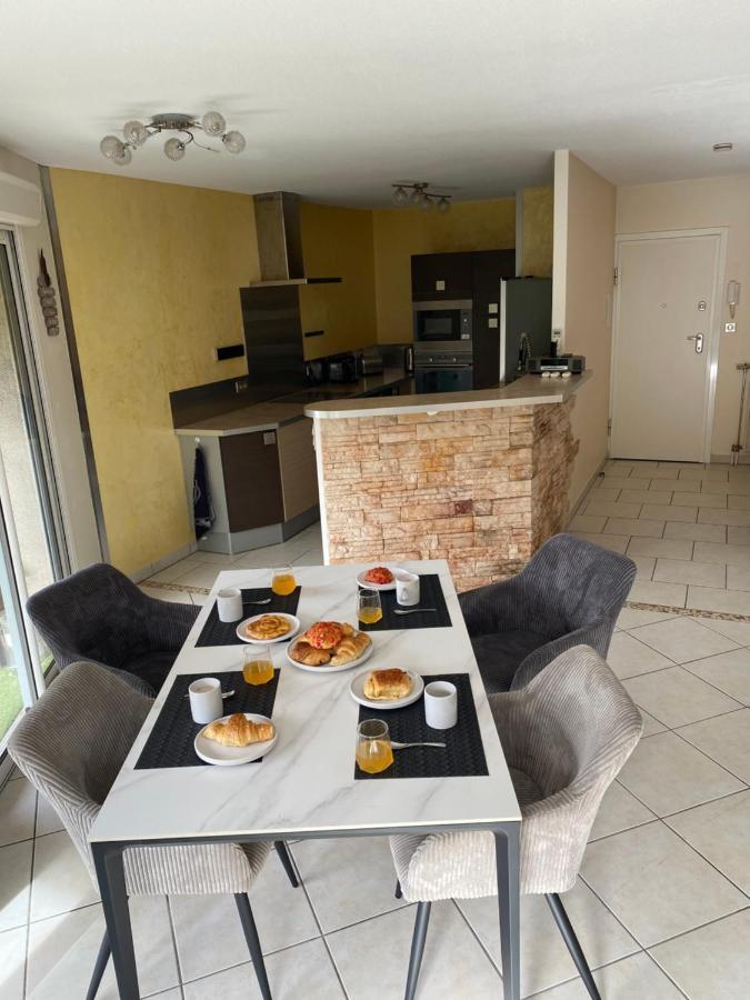 Decouvrez Le Charme Au Coeur De Gap Apartment Ngoại thất bức ảnh