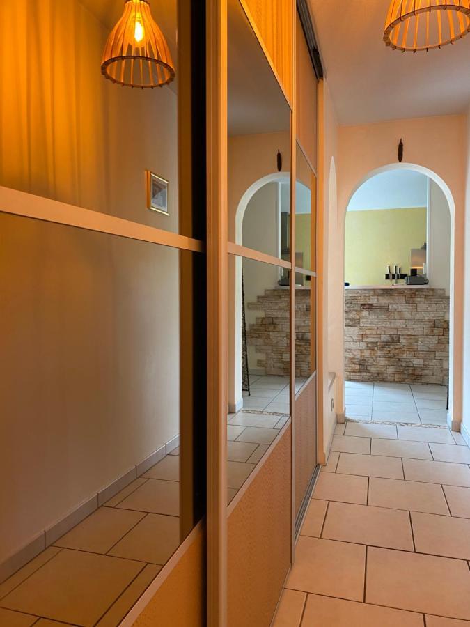 Decouvrez Le Charme Au Coeur De Gap Apartment Ngoại thất bức ảnh