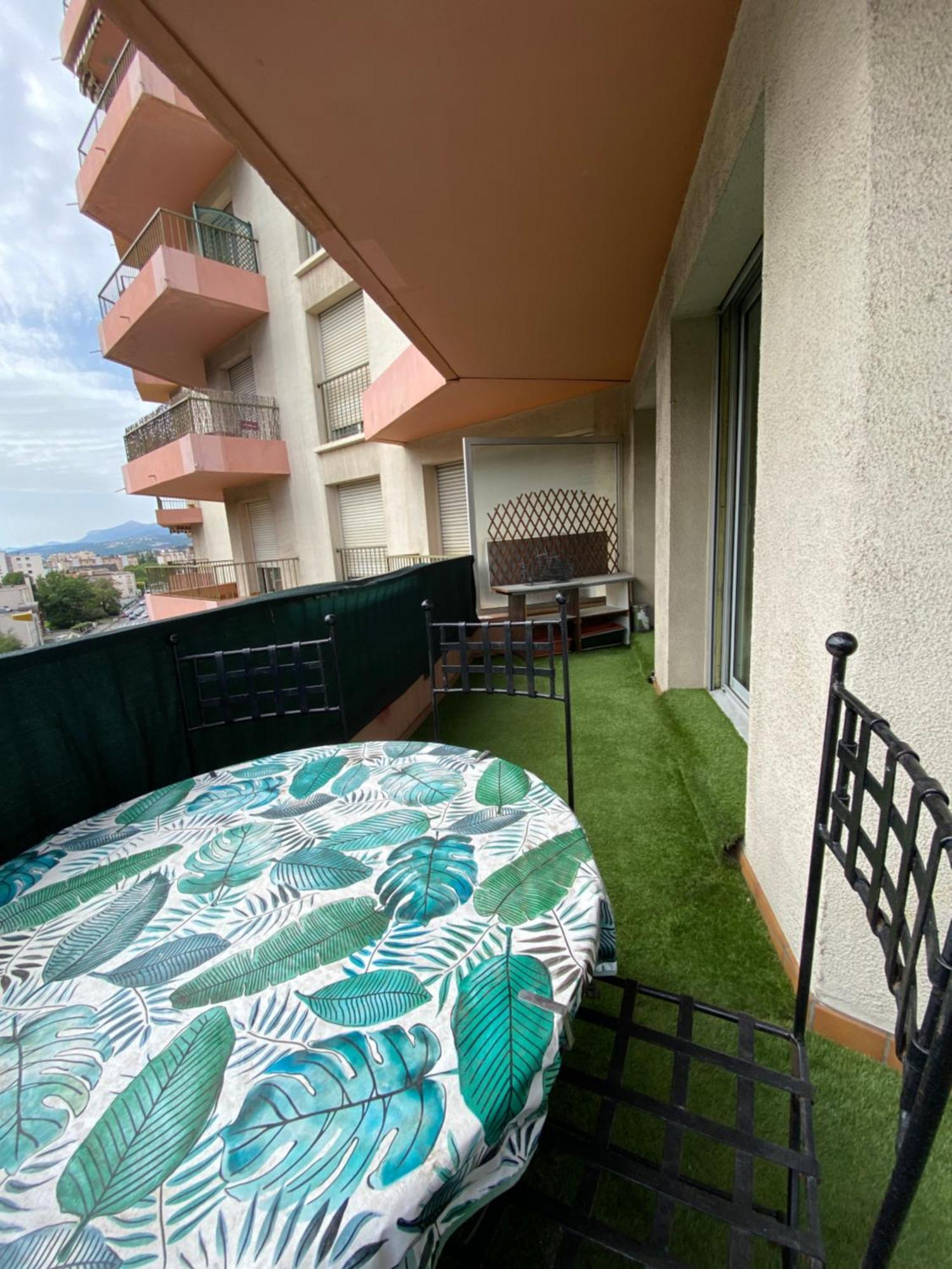 Decouvrez Le Charme Au Coeur De Gap Apartment Ngoại thất bức ảnh